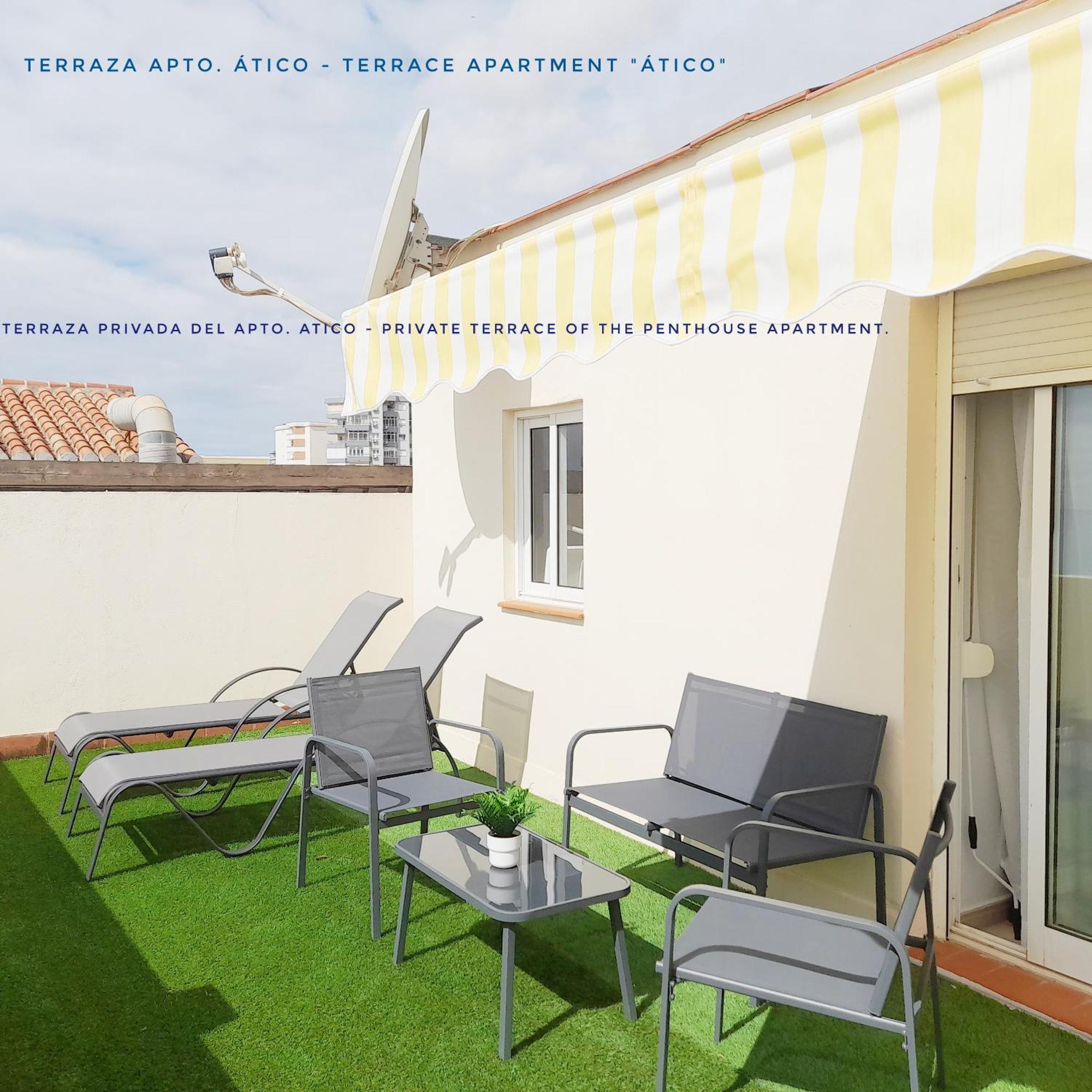 Apartamentos Vicenta Playa Carihuela 토레몰리노스 외부 사진